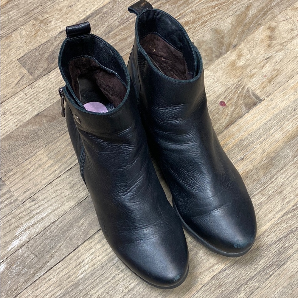 Sleek Black Leather Ankle Booties